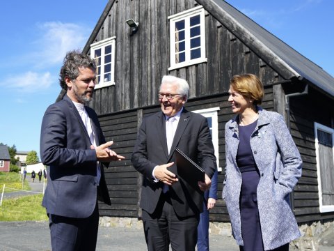 Forseti Þýskalands Frank-Walter Steinmeier og Dagur B. Eggertsson, borgarstjóri opna formlega sýningu ,,HEIMAt - tveir heimar' á Árbæjarsafni