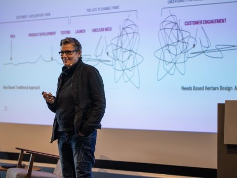 Svafa Grönfeldt, chair of the Startup Social steering group, delivers a lecture at Startup Social.
