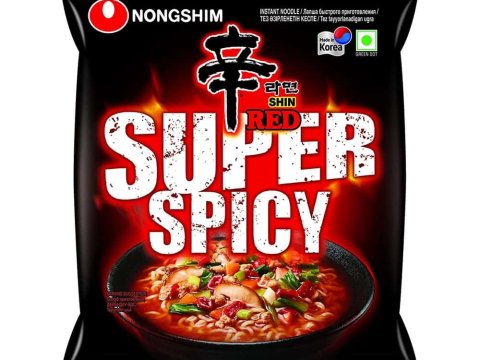 Shin Red Super Spicy núðlur.