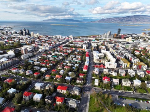 Loftmynd, Norðurmýri og Holt, Rauðarárstígur fyrir miðri mynd.