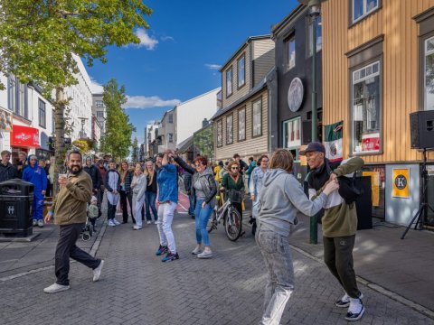 Dansað á götum úti á Menningarnótt og gleðin í fyrirrúmi