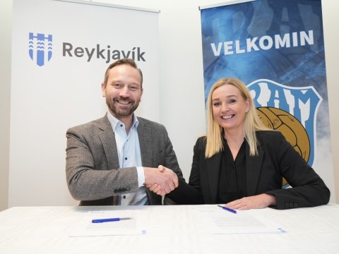 Mayor and Fram chair signed agreement