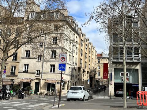 Kjarvalsstofa í París