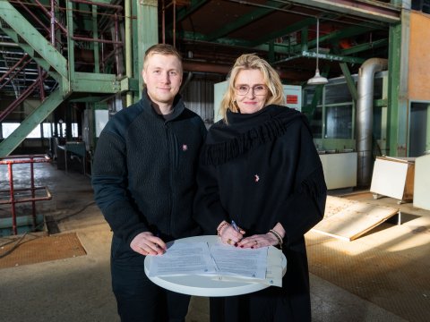 Brynjólfur Þorkell Brynjólfsson, fyrir hönd Toppstöðvarinnar ehf. og Heiða Björg Hilmisdóttir.
