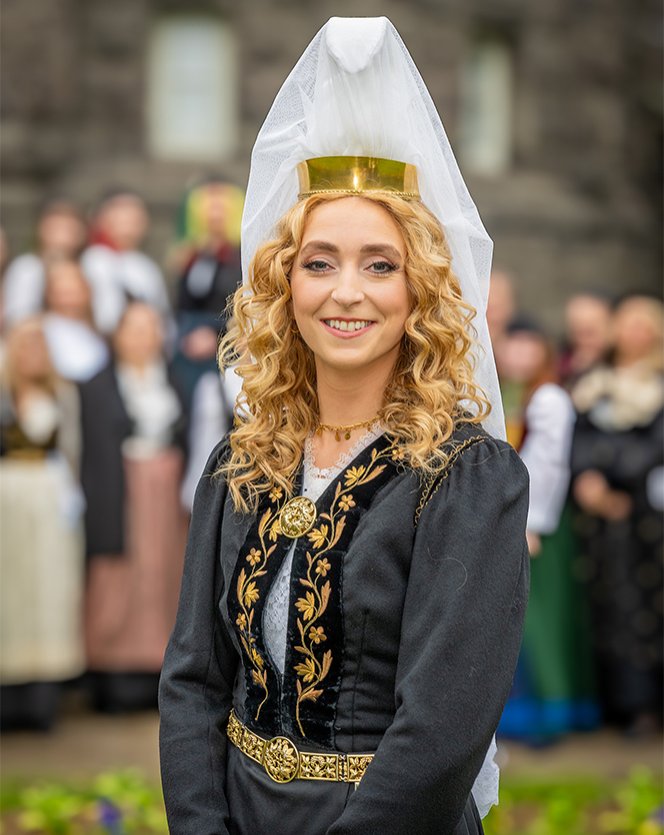 Fjallkonan 2024, Ebba Katrín Finnsdóttir