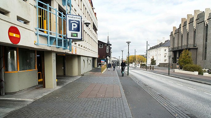 Traðarkot Parking Garage