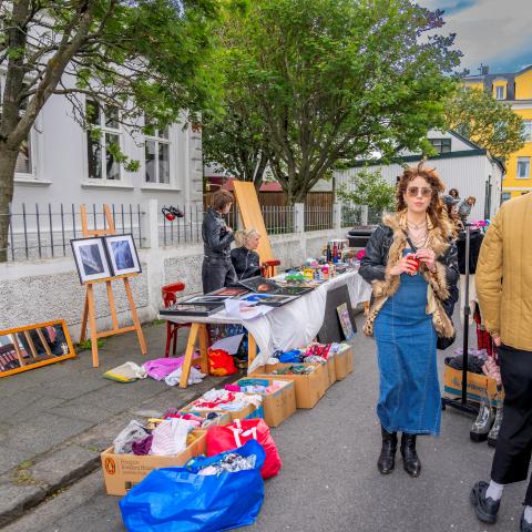 Street market