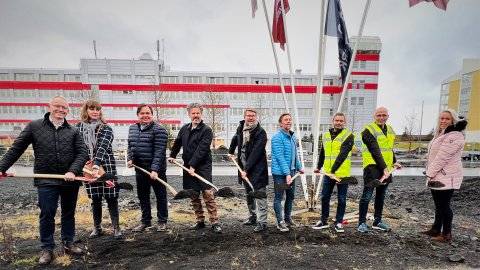 frá vinstri; Bjarni Þór Þórólfsson, Helga Egla Björnsdóttir, Jón Ögmundsson, Dagur B. Eggertsson, Guðbrandur Sigurðsson, Hlynur Örn Björgvinsson, Helgi Gunnarsson, Rúnar Ólafsson og Hildur Mósesdóttir.