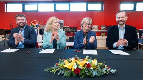 FabLab signing ceremony