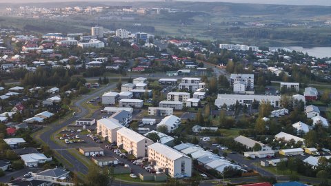 Mynd tekin úr lofti og sýnir yfir Grafarvog