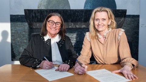Inga Sæland, mennta- og barnamálaráðherra, og Heiða Björg Hilmisdóttir borgarstjóri