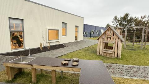 Mynd af nýju útisvæði.